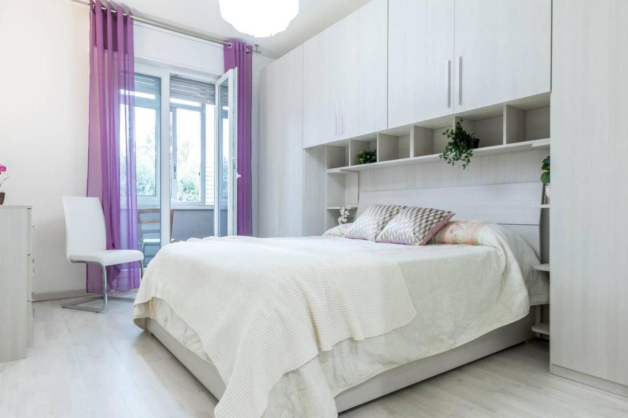 Altido Lovely Apt For 6 Located In Vibrant Gallaratese Milano Exterior foto